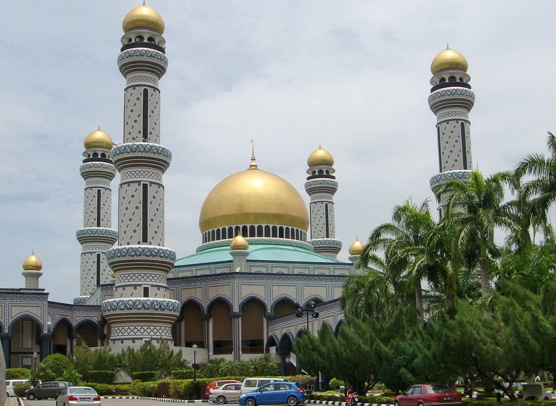 Бруней - транзит, обзорка, рукопожатие с султаном